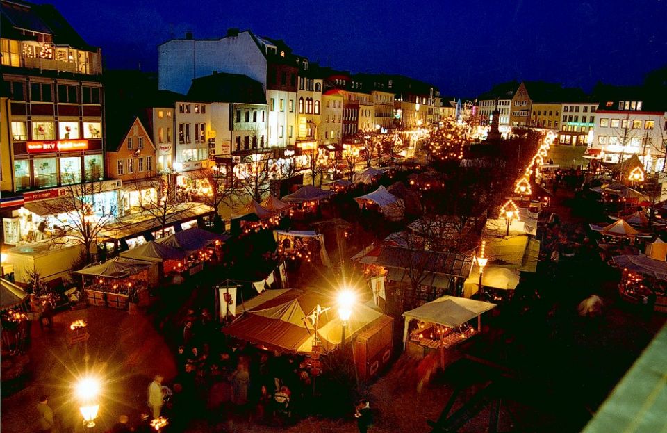 Weihnachtsmarkt Siegburg
© M.Sondermann - Bundesstadt Bonn