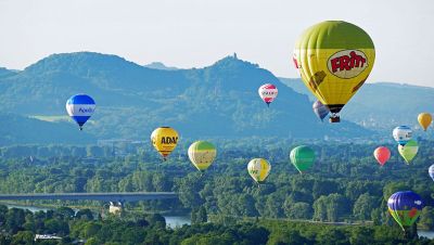 Ballonfestival Bonn | Ballonstart mit Blick auf das Siebengebirge
© Skytours Ballooning