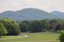 Rheinaue mit Blick auf das Siebengebirge und den Petersberg
© U.Jünger CC BY SA