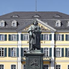 Beethoven Muensterplatz
© Michael Sondermann Bundesstadt Bonn