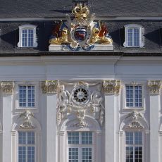 Rathaus Frontausschnitt
© Michael Sondermann - Presseamt der Bundesstadt Bonn